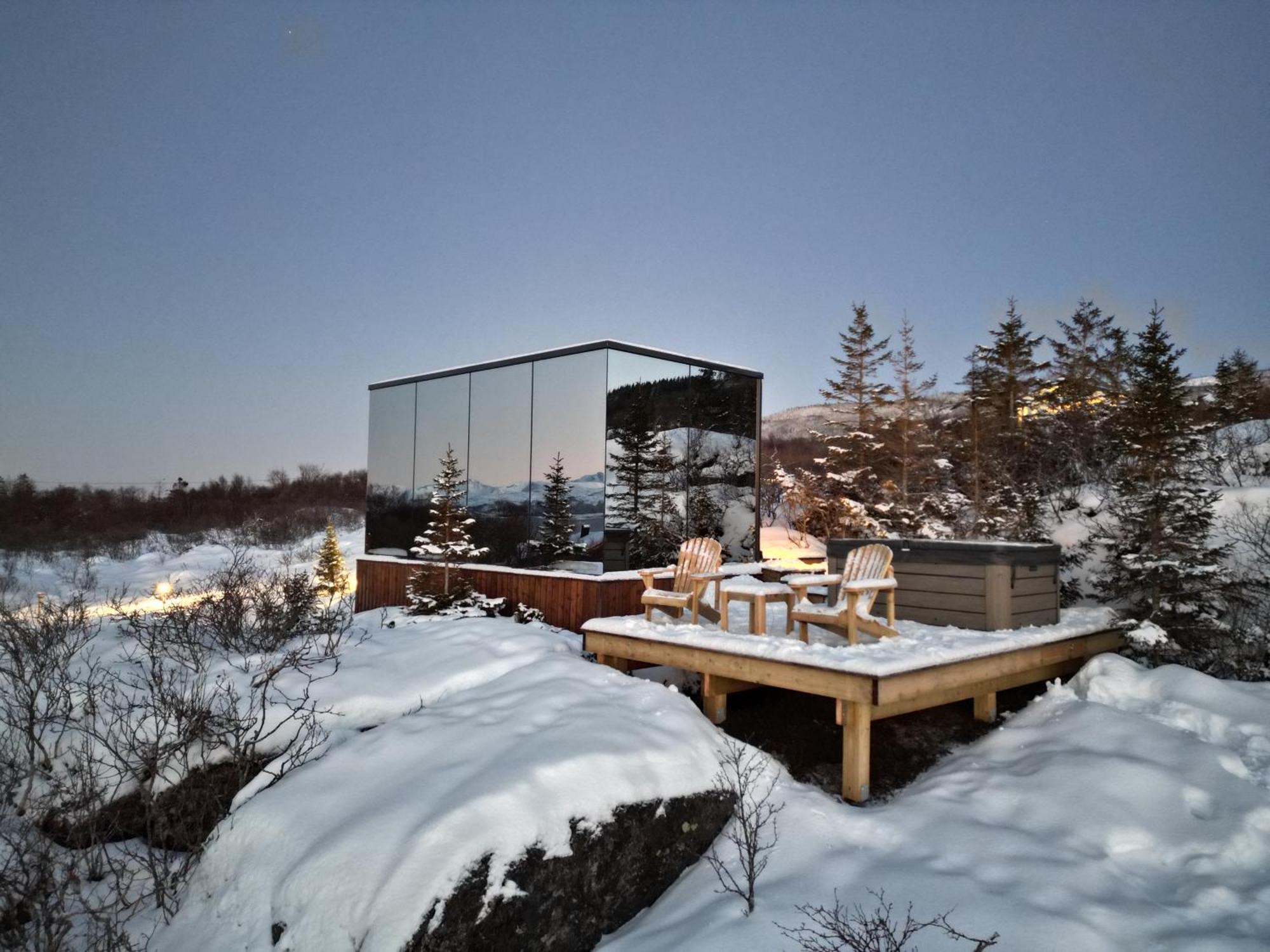 Wonderinn Arctic Utstrand Kültér fotó